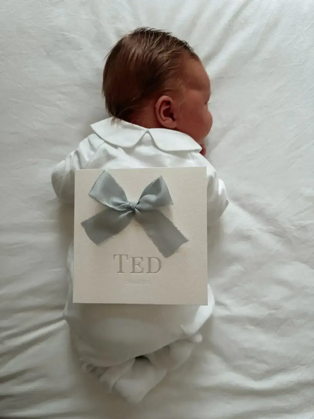 Ted met letterpress en zijden lint